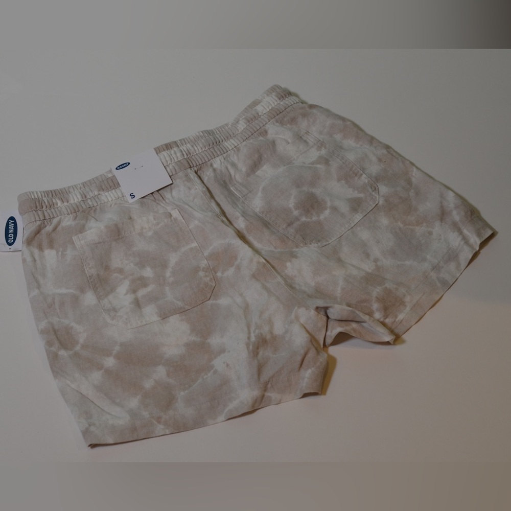 Old Navy Beige and Tan Tie dye Shorts Women’s Size Small - Picture 3 of 8